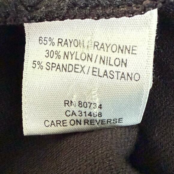 BCBGMaxazria Black Skirt High-Rise Stretch Back Zip Size Small - Picture 9 of 10